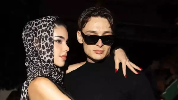 Kenia Os y Peso Pluma