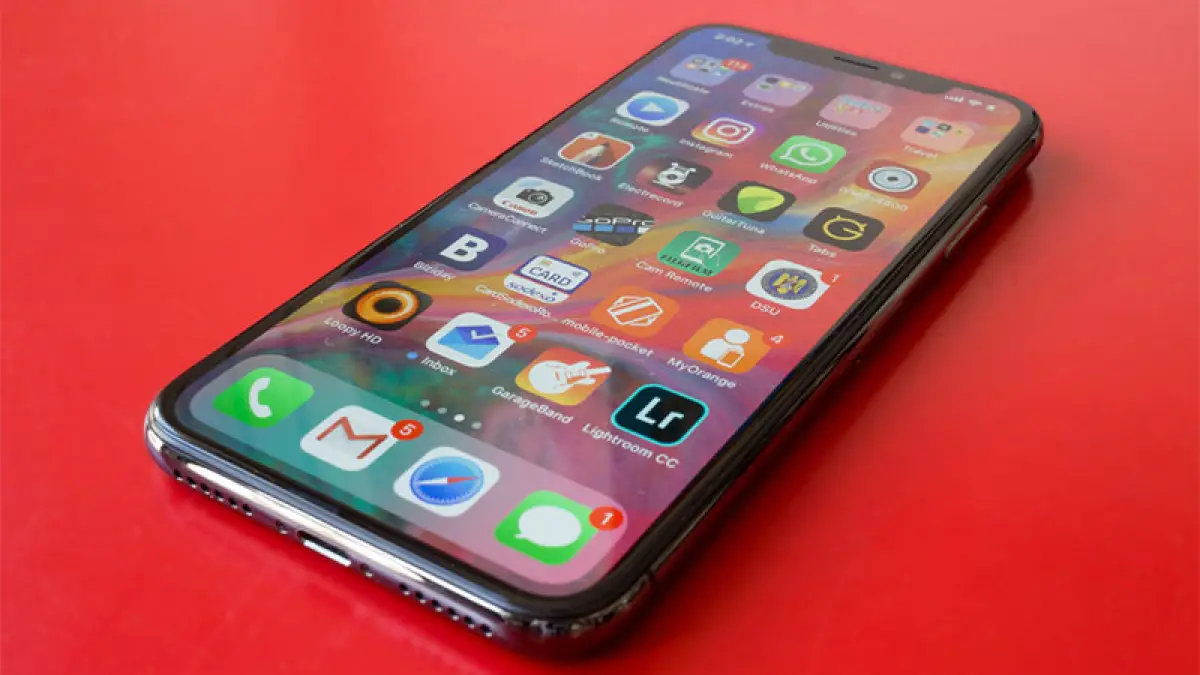 iPhone X