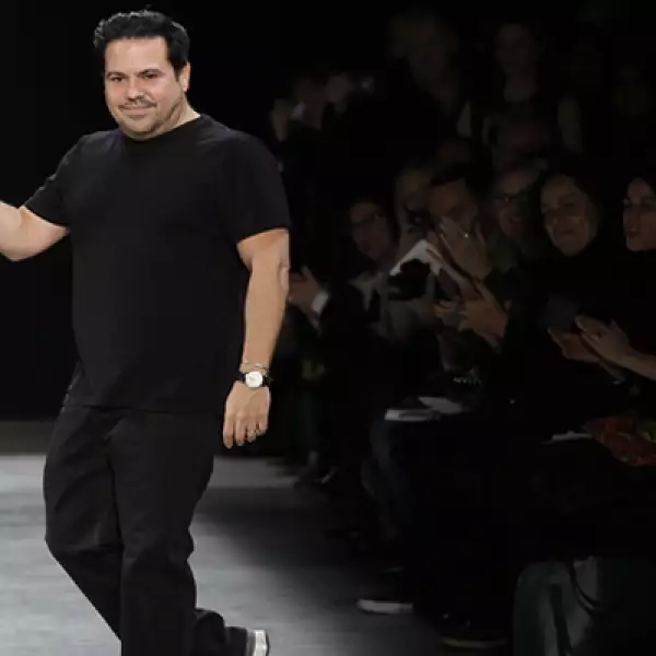 El diseñador de ascendencia cubana, Narciso Rodríguez, dijo estar a favor de una temporada en negros.