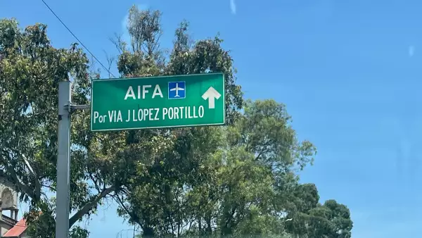 Tren Suburbano Lechería-Aifa