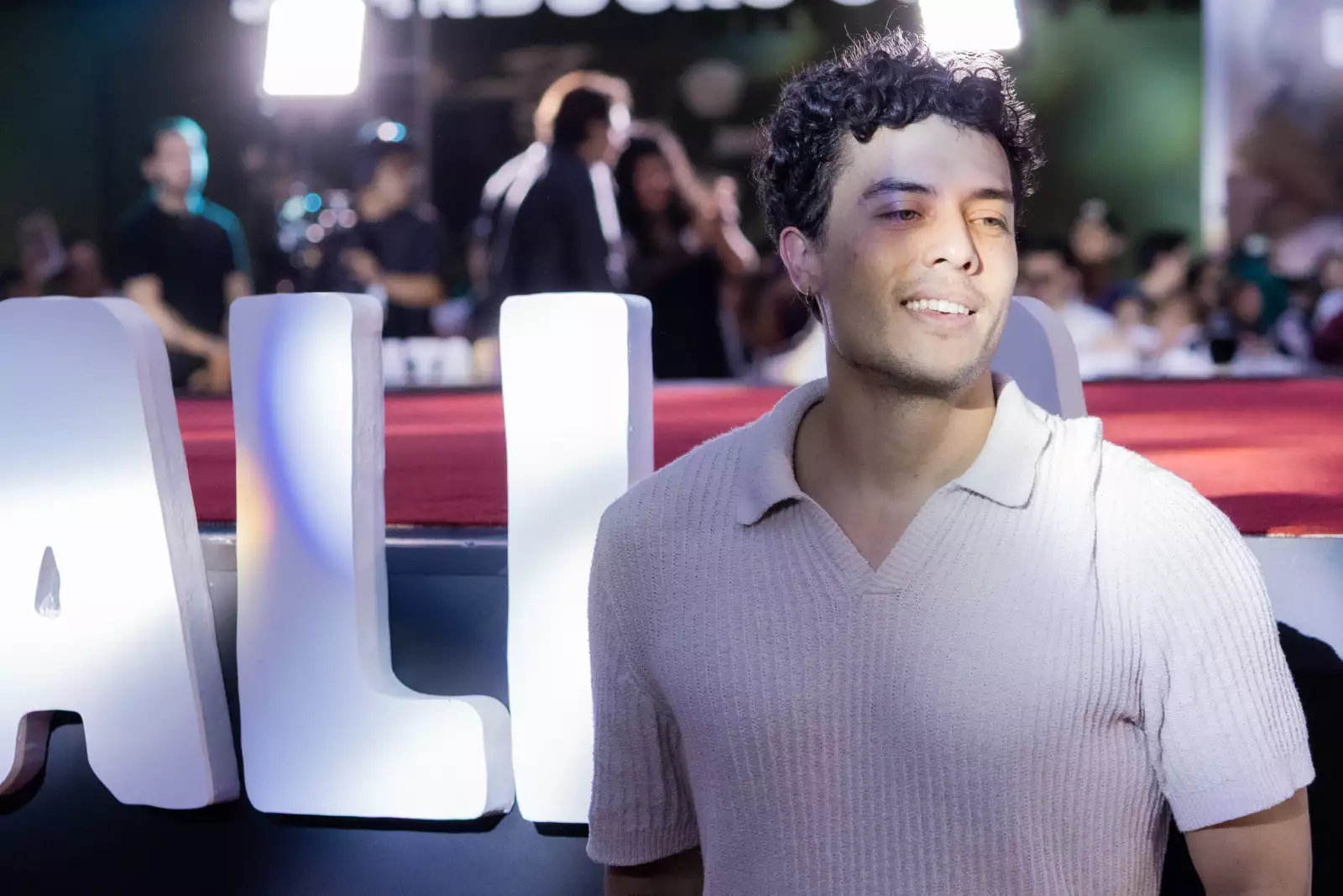 UNA BATALLA TRAS OTRA