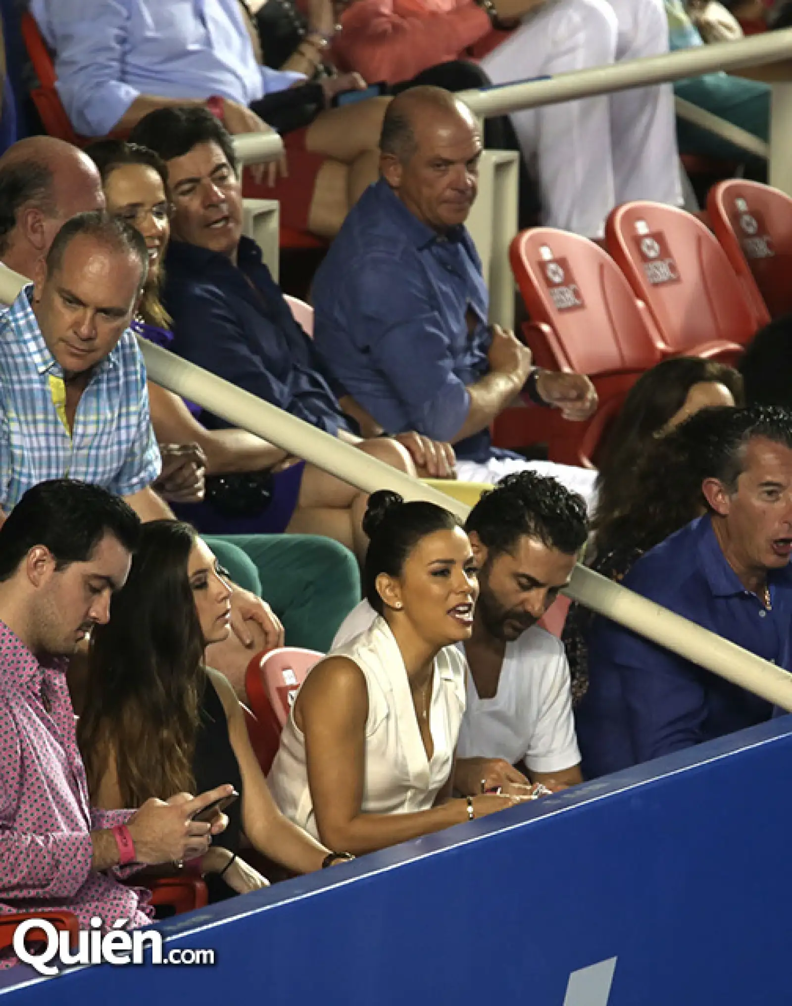 Eva Longoria,Pepe Bastón