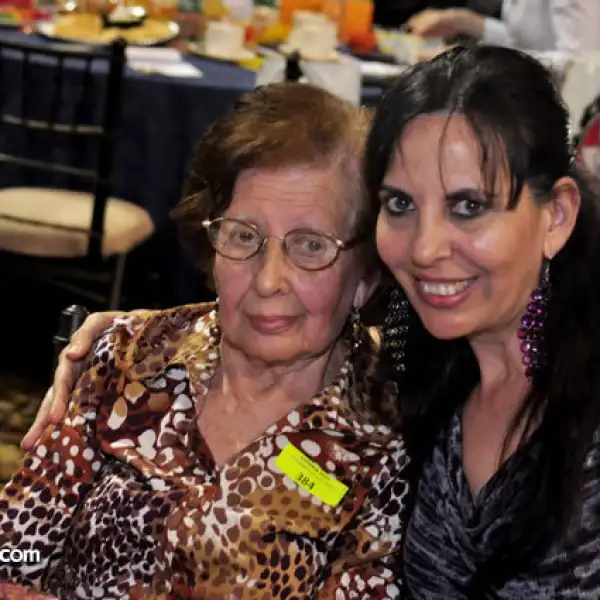 María de la Paz Leal y Liz Cantú