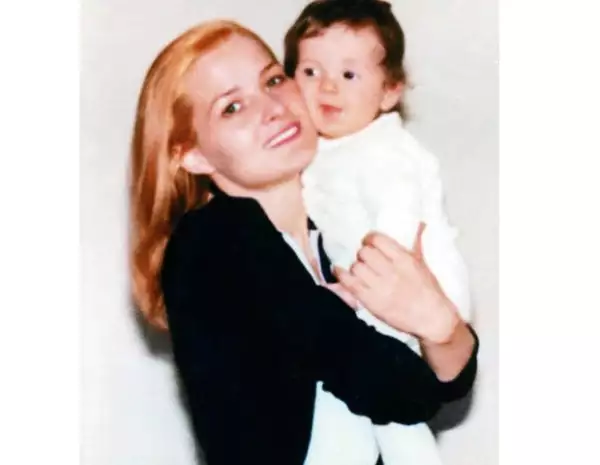 Marcela Basteri con su hijo Alejandro.