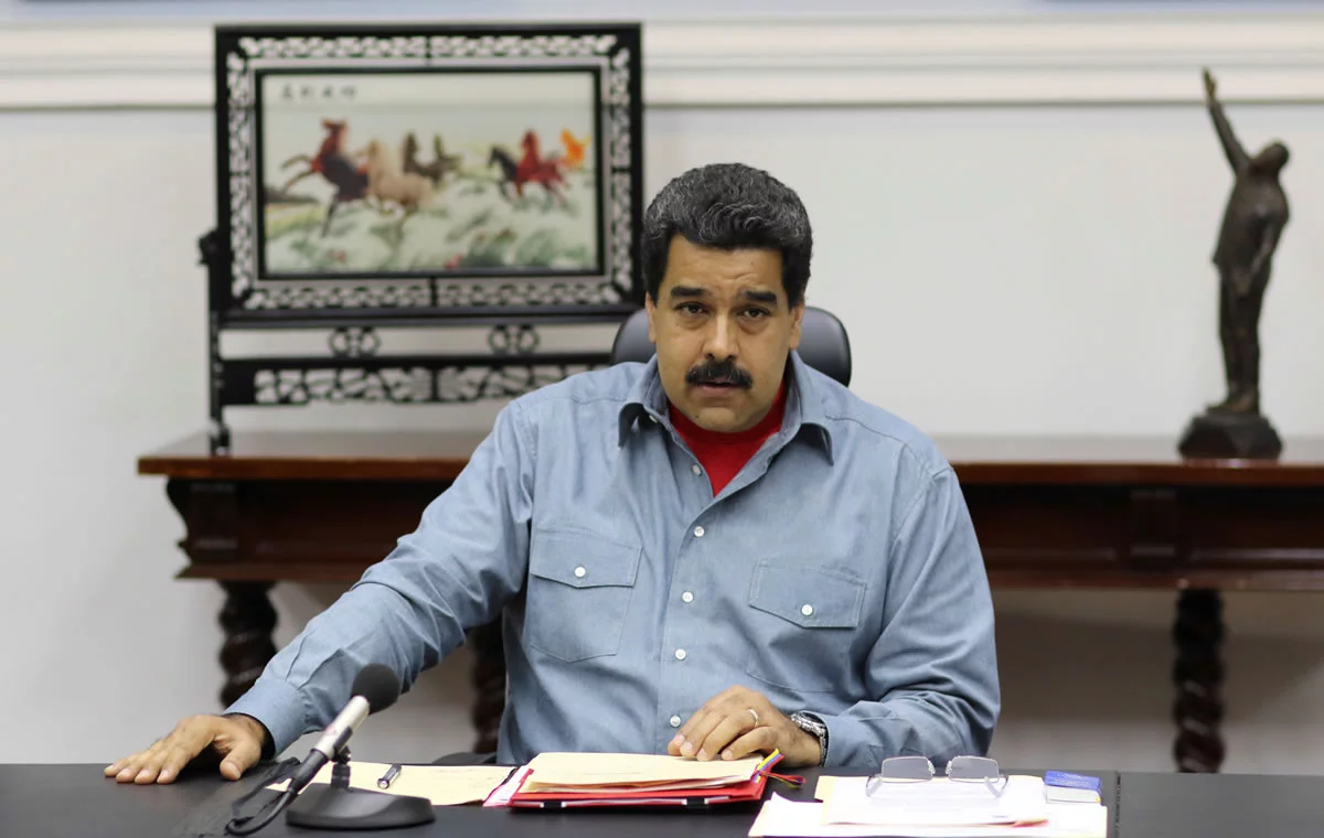 Maduro estima que el decreto le permitirá “enfrentar todas las amenazas internacionales”.