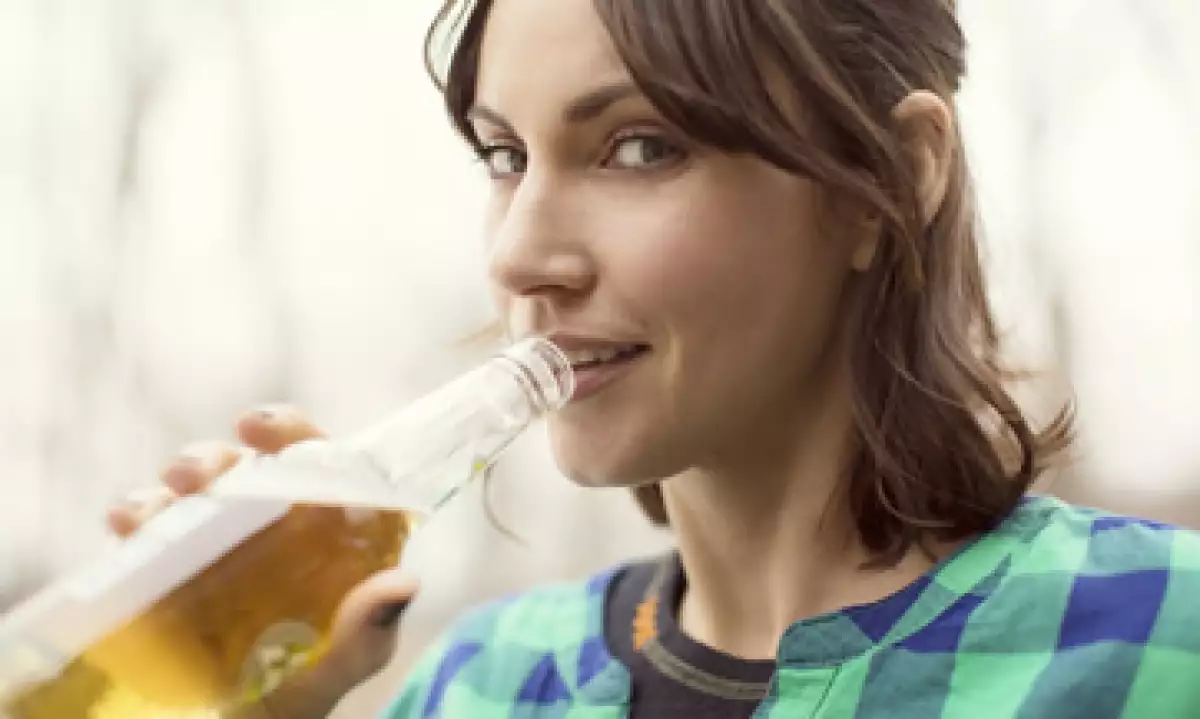 Grupos de consumidores quieren que las bebidas alcohólicas tengan la misma transparencia que la comida envasada. (Foto: Getty Images)