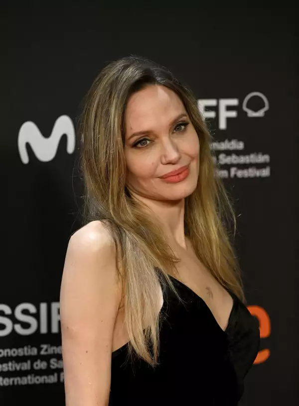 Angelina Jolie