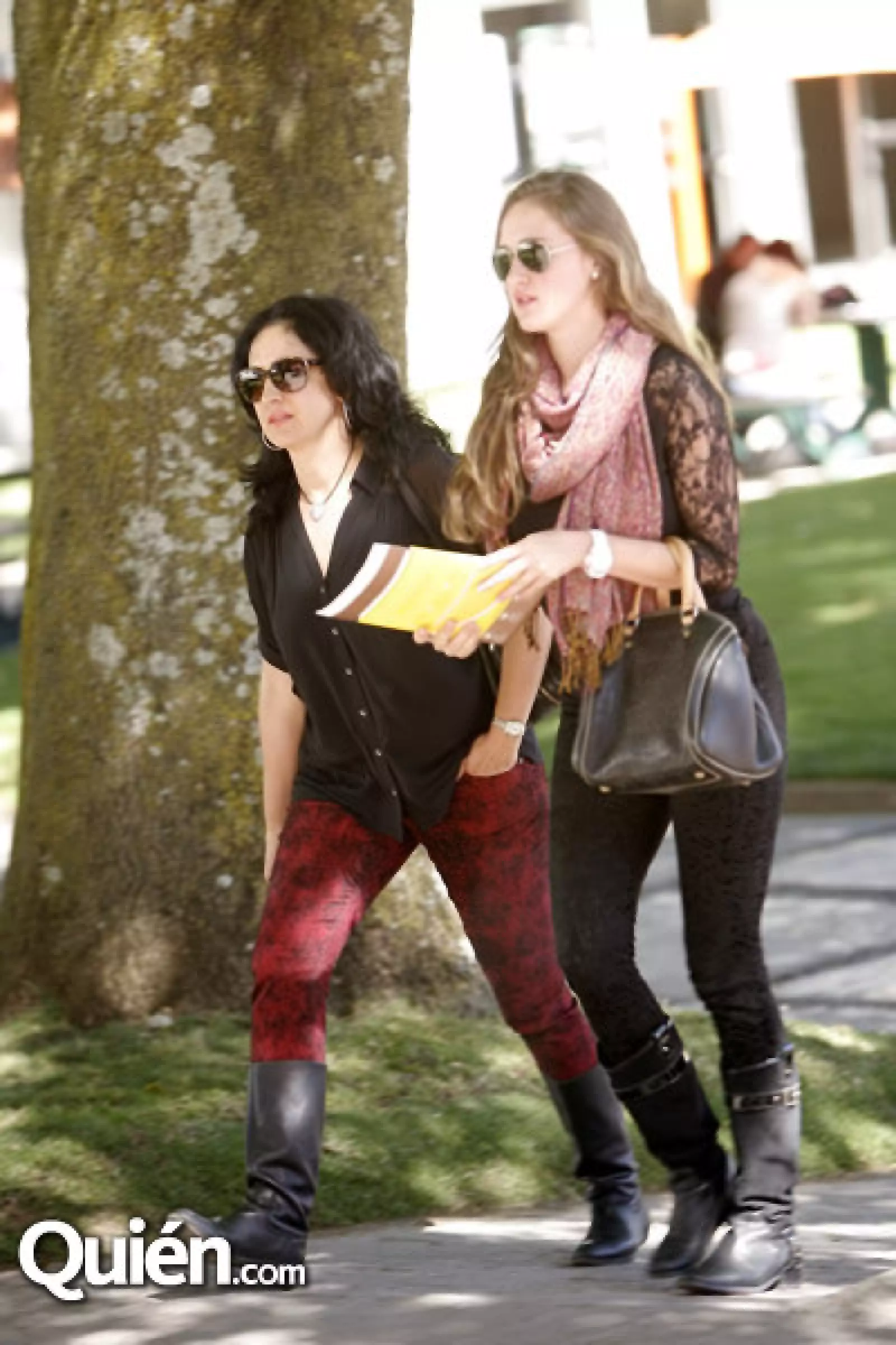 Adriana Tova,Betina Tova