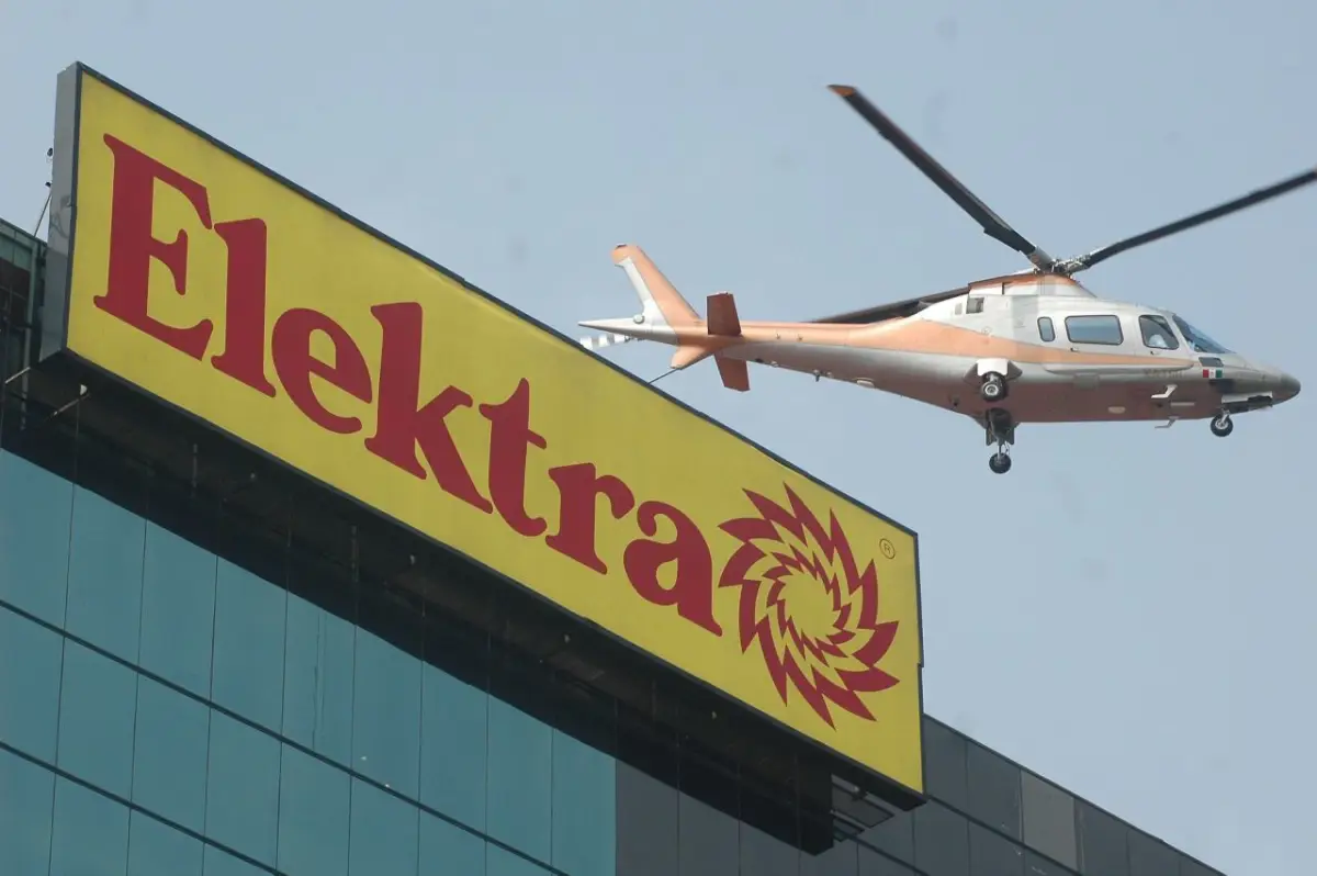 Grupo Elektra arrancó con la remodelación de sus tiendas desde 2018. (Cuartoscuro)