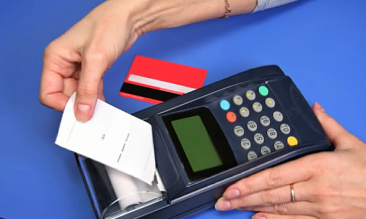 Los consumidores en EU han pagado sus deudas en EU de forma regular. (Foto: Photos to Go)