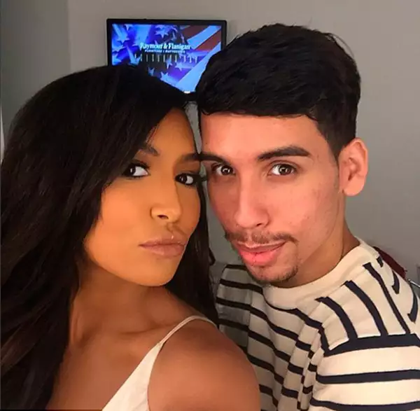 Ariel Tejada junto a la actriz Naya Rivera, otra de sus famosas clientas.