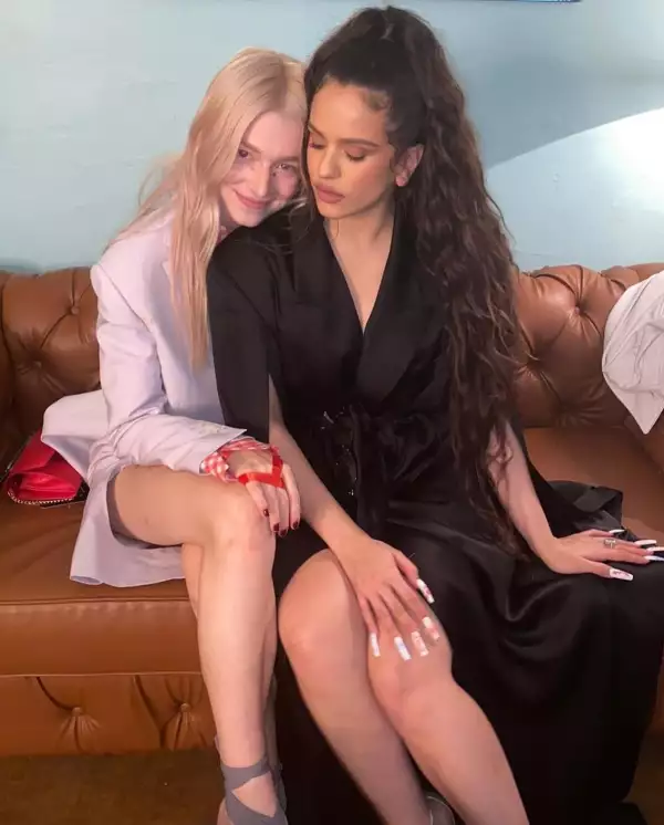 Hunter Schafer confirma su romance con Rosalía