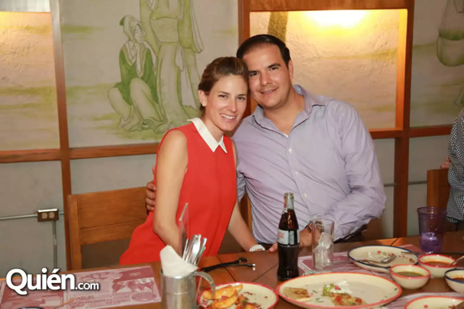 Alina Bracamontes y Raúl González