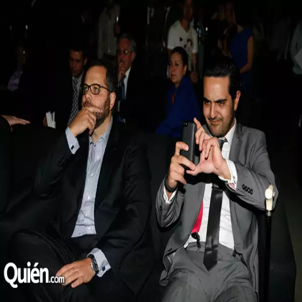 Jesús Gallo,Paris Saadi