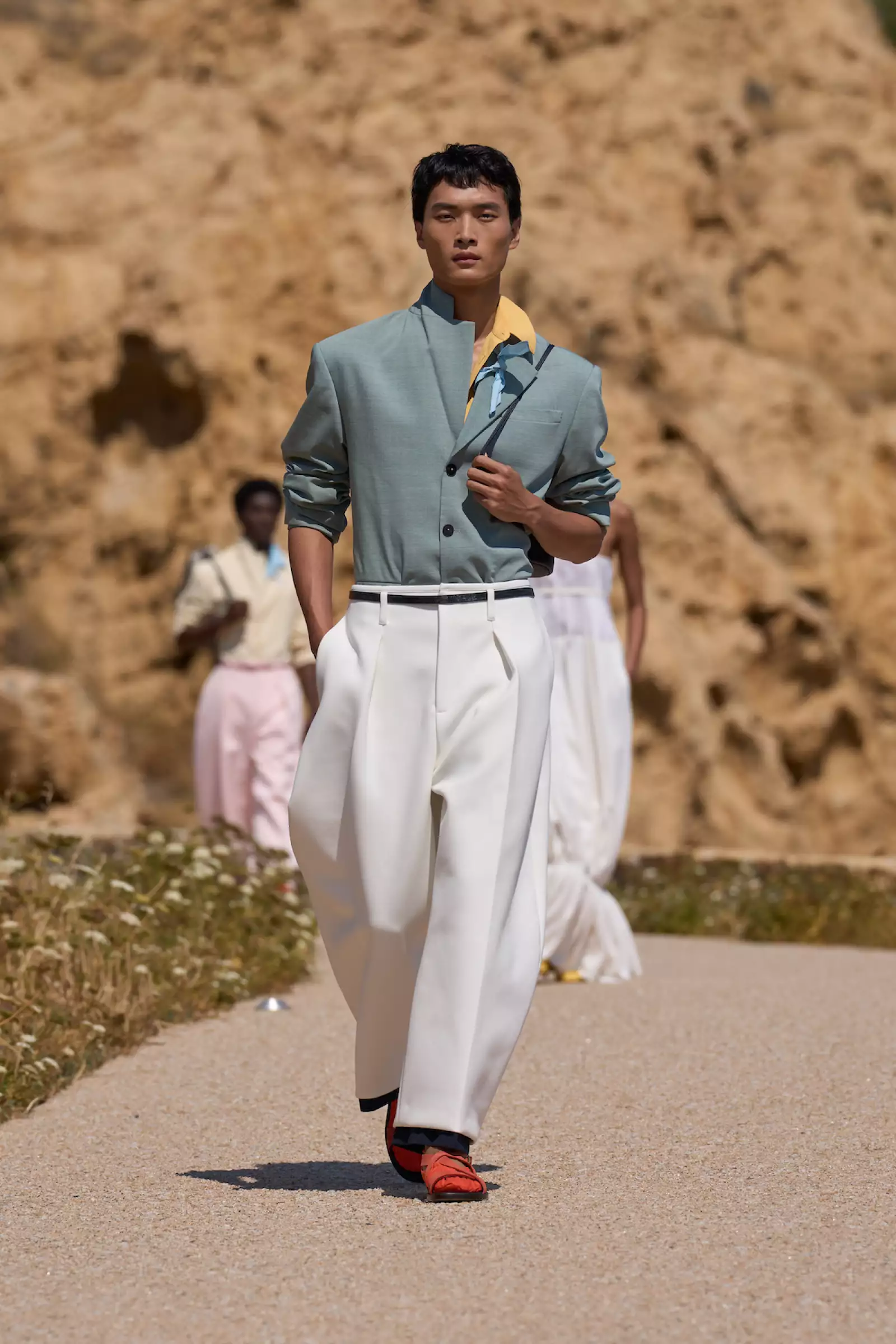 Jacquemus PO S27 045.jpg