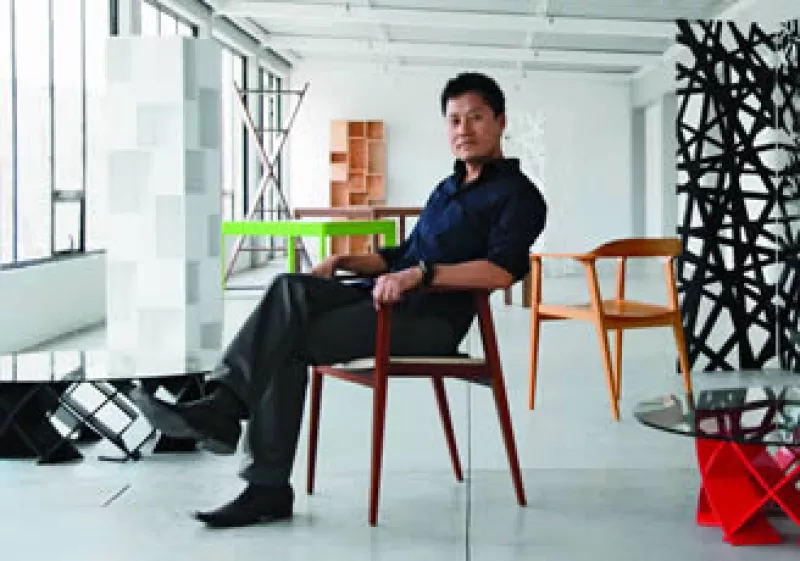 El diseñador sugiere un poco de individualismo para hallar el estilo propio. (Foto: Cortesía Sean Yoo)