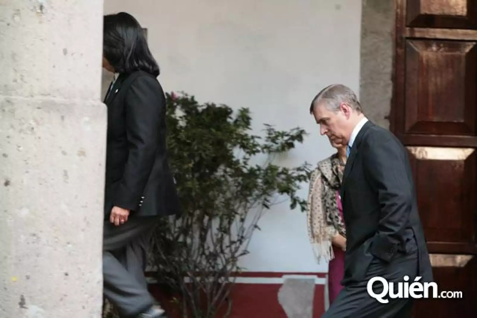 El principe Andres de Inglaterra en el Franz Mayer