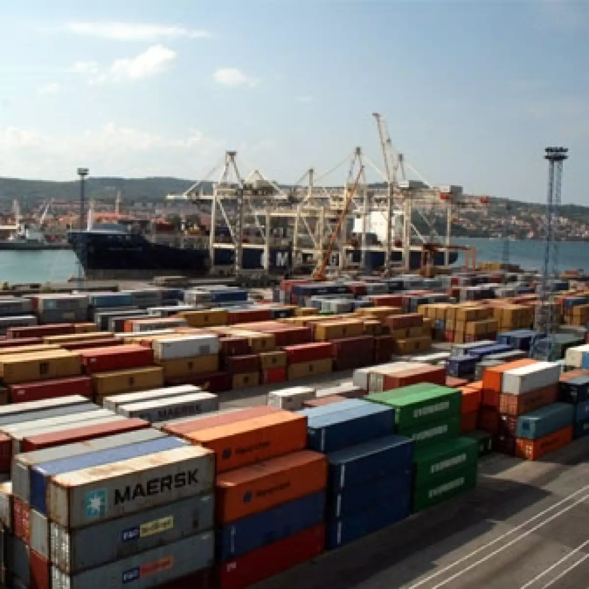 LOG-TEU