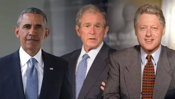 Respecto a Clinton, Obama se ha opuesto a más fusiones corporativas.