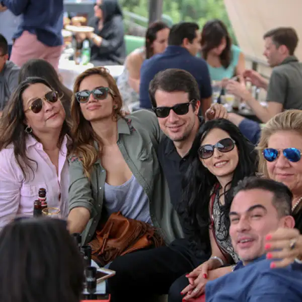 Marta Ayala, Blanca Luna, Jorge Lainez, Ximena Herrera, Marta Abedrop y Alfonso Fernández