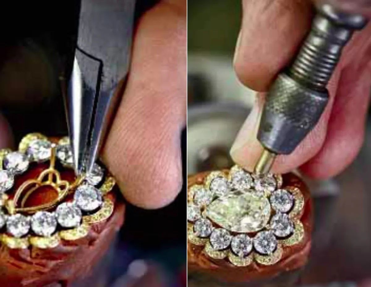 Las piezas se montan individualmente a mano y el diamante amarillo corte pera se monta en el centro.