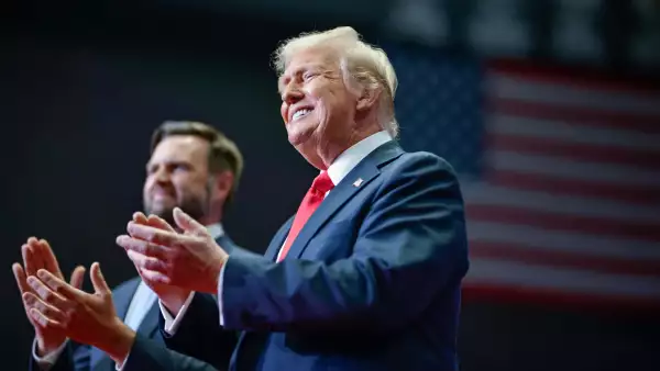 Donald Trump: "México está paralizado ante los cárteles"