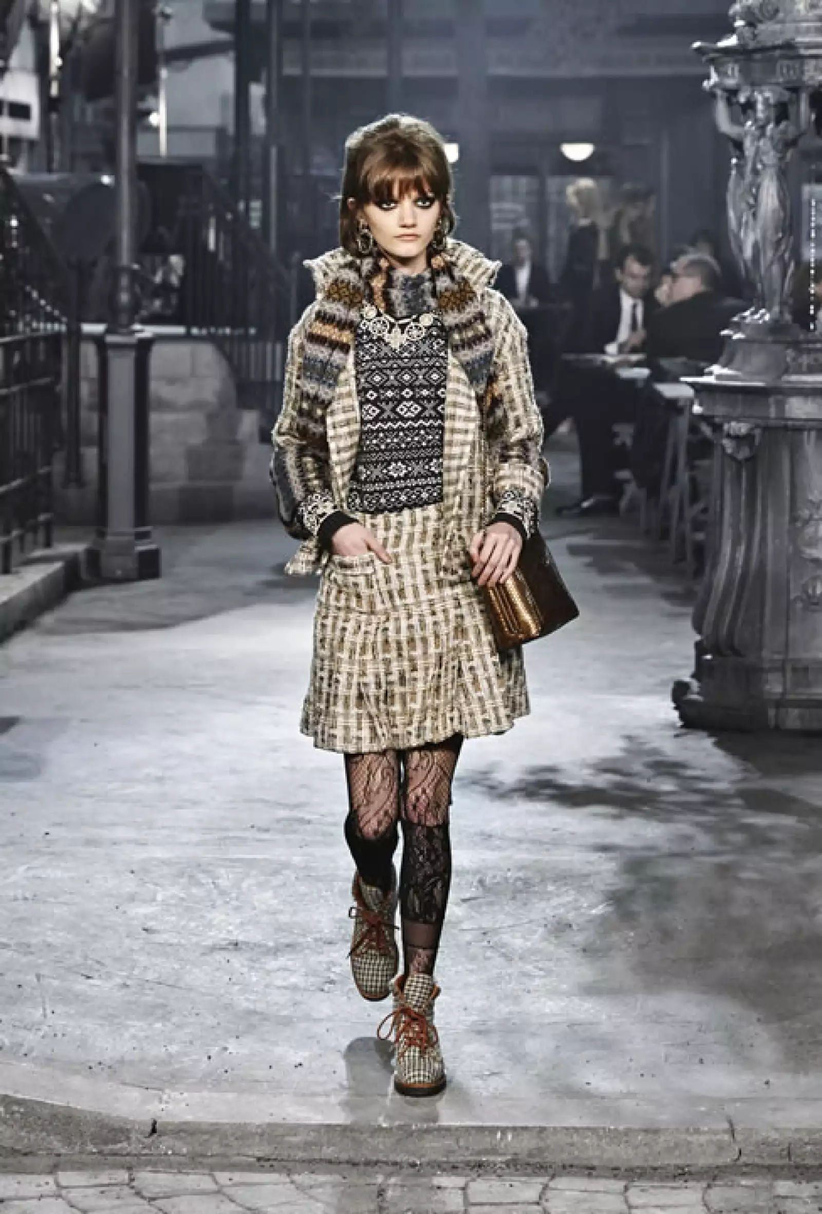 Chanel Metiers D´Art 2015/16.