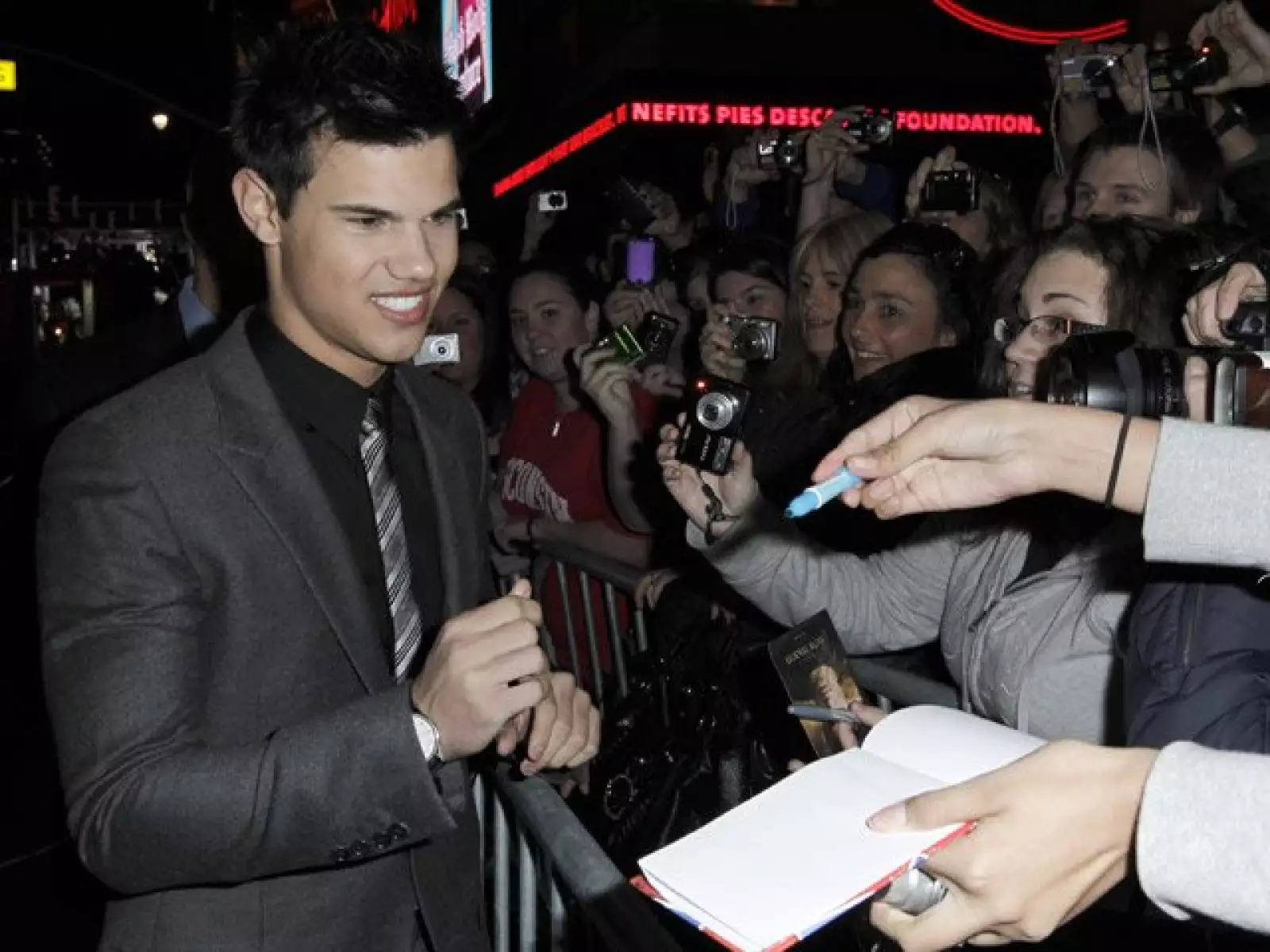 Taylor Lautner