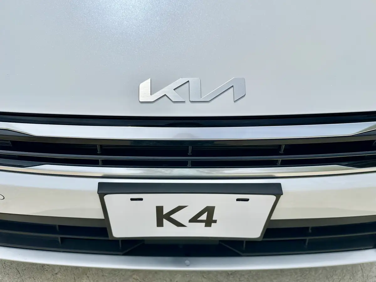 Kia K4 llega para reemplazar a Forte, este es su precio y versiones en México