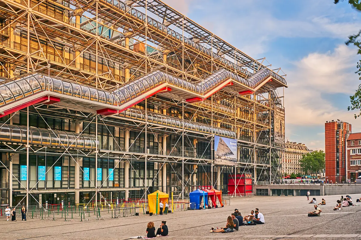 centro-pompidou-frida-escobedo