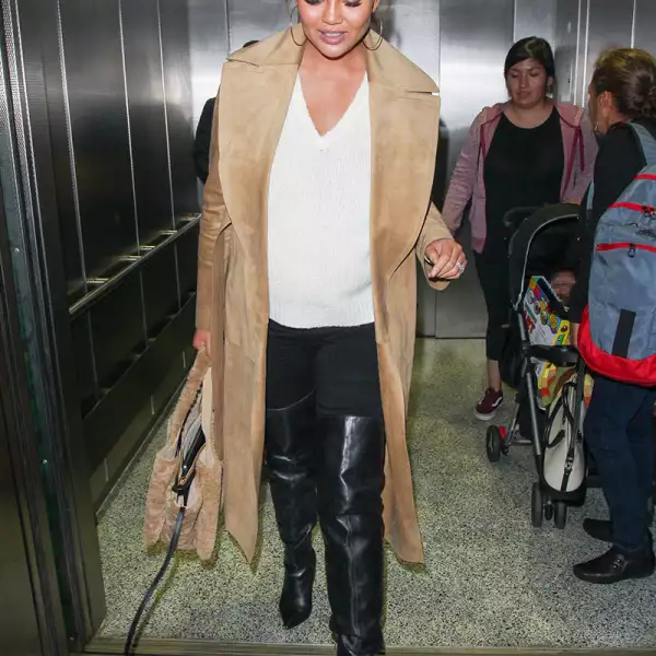 Chrissy Teigen at LAX International Airport, Los Angeles, USA - 18 Jan 2018