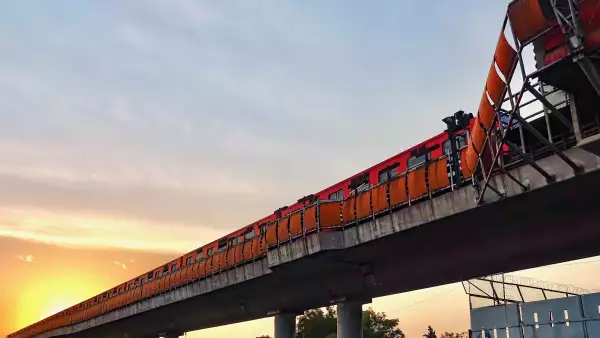 Línea B del Metro CDMX reanuda servicio tras apagón; ¿qué pasó?  