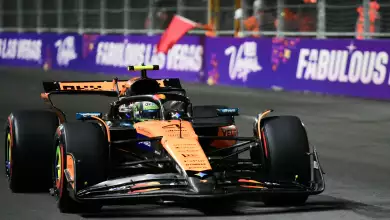 ¡Un Norris imparable! En un caótico ensayo en Las Vegas, logra el mejor tiempo