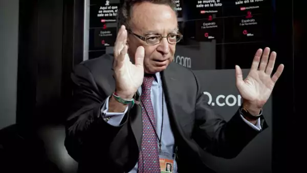 El presidente del Grupo Financiero Banorte propuso un IVA generalizado y relativamente alto con algunas excepciones, con compensación para los sectores más afectados a fin de elevar tres o cuatro puntos del PIB.