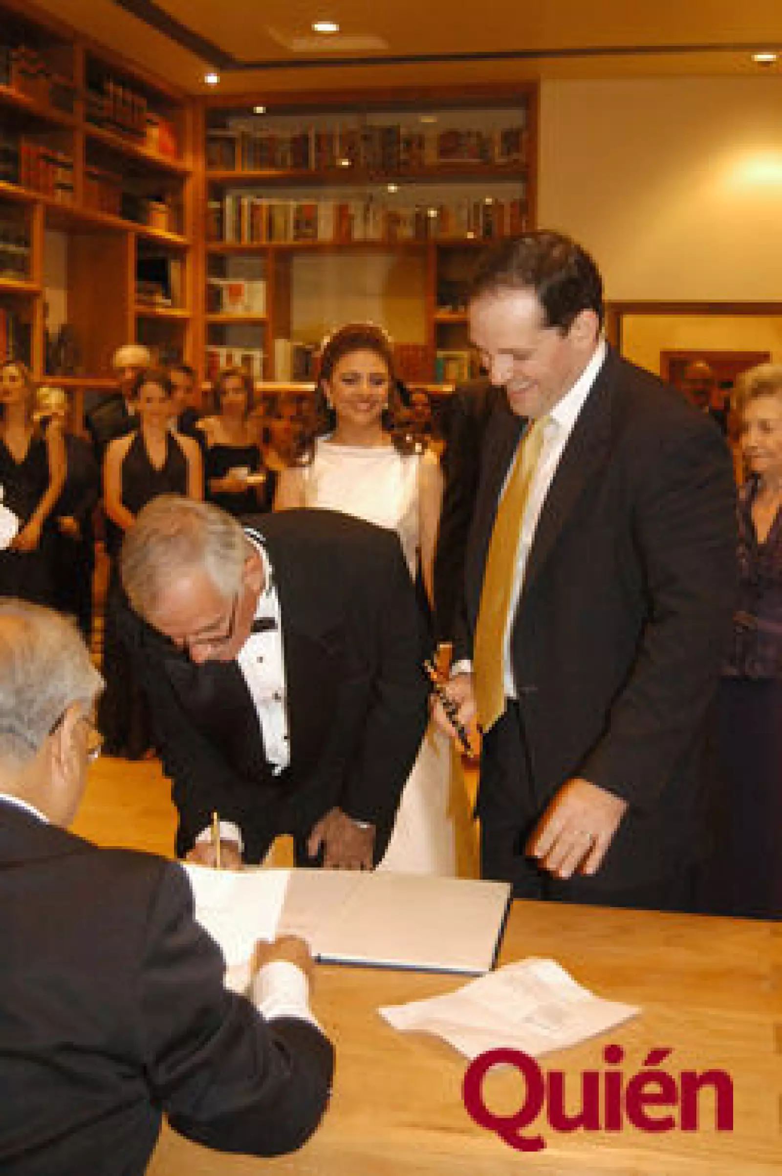 Luis Gomez del Campo, Fernando Paullada