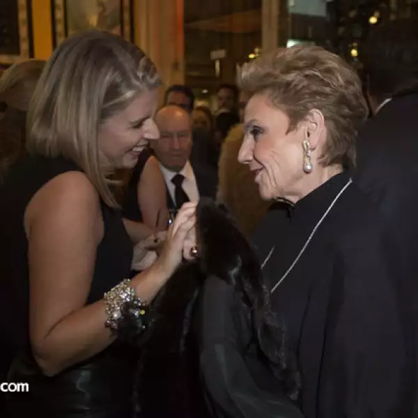 Paulina Alcocer y Monchita Cosio