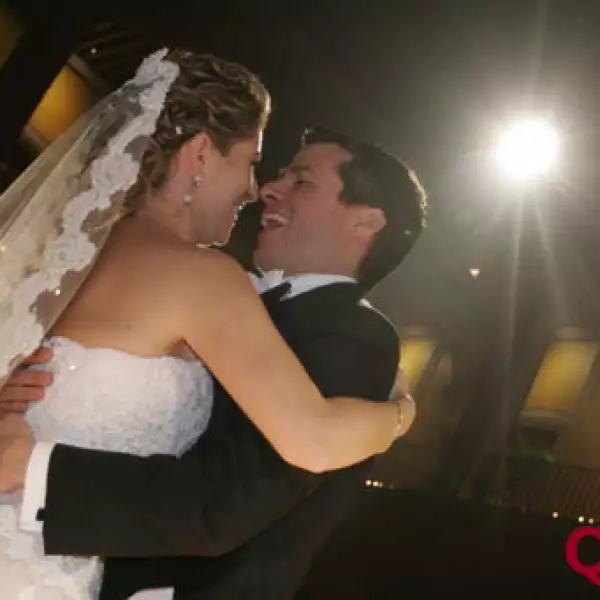 Paulina Flores, Pablo Corona