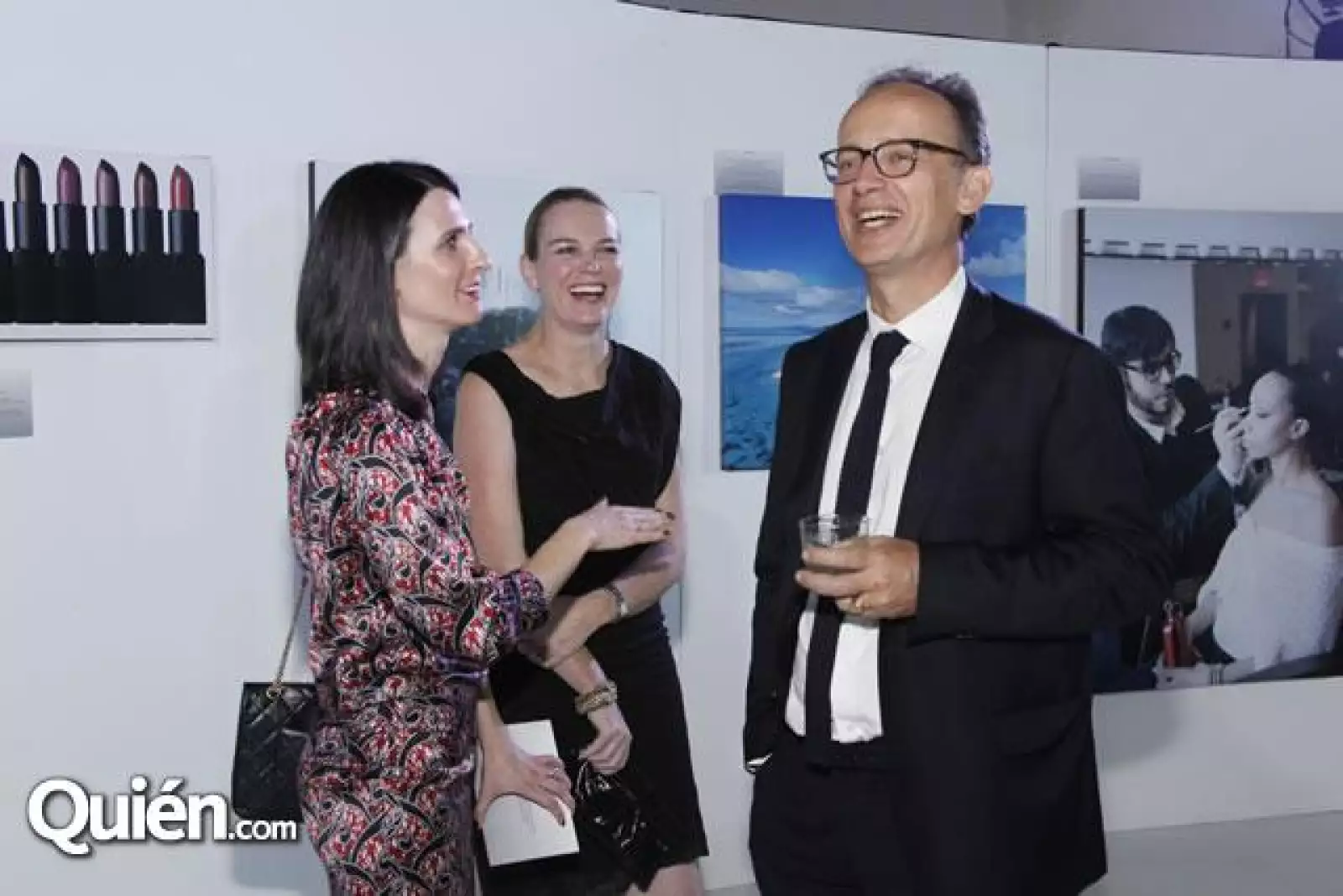 Priya Mohindra,Jacqui Anderson y Louis Desazars