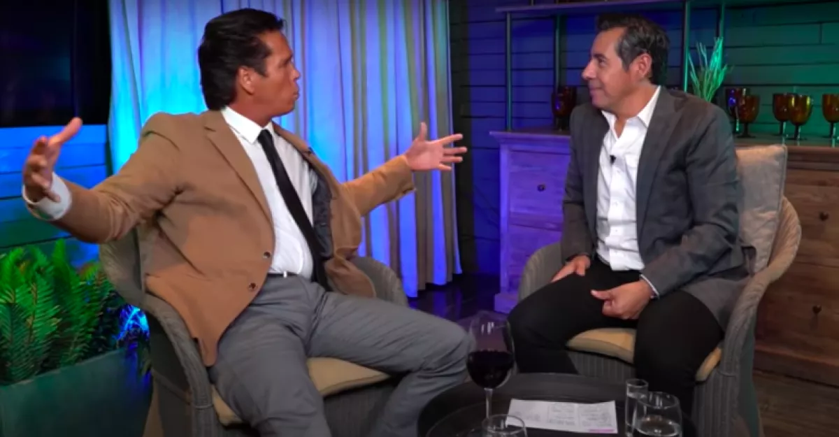 Roberto Palazuelos en entrevista