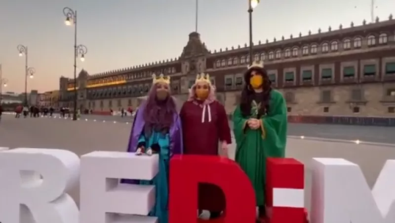 Reinas Magas llevan a Palacio Nacional los deseos de los niños