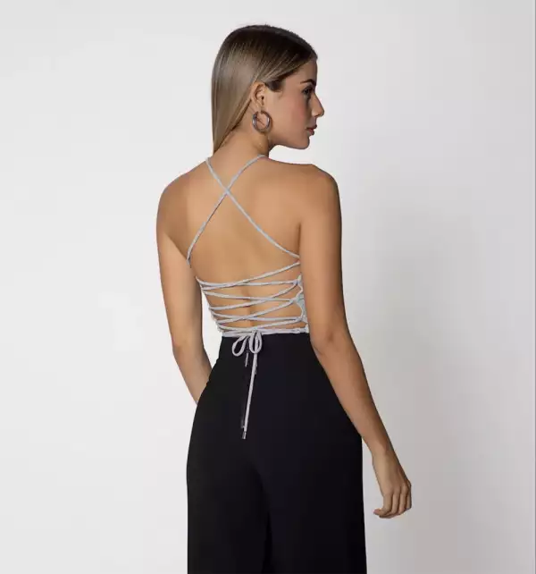 ropa-espalda-descubierta-sfera