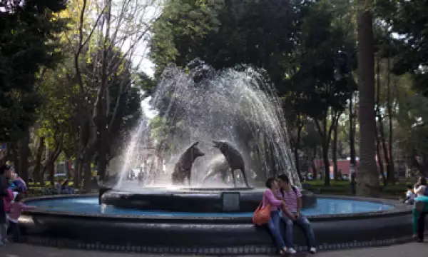 Se llega fácilmente en transporte público y puedes pasar horas caminando. (Foto: AP)