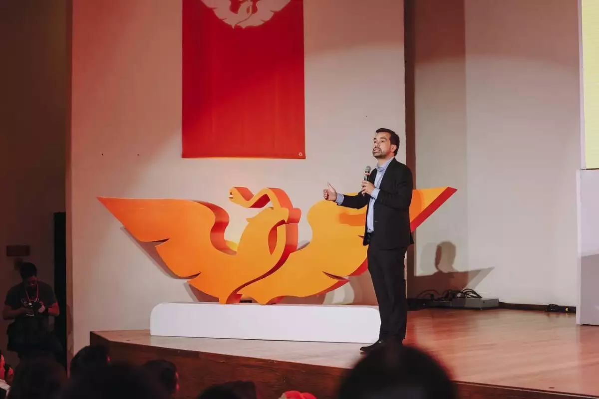 maynez-presentacion-documental.jpeg