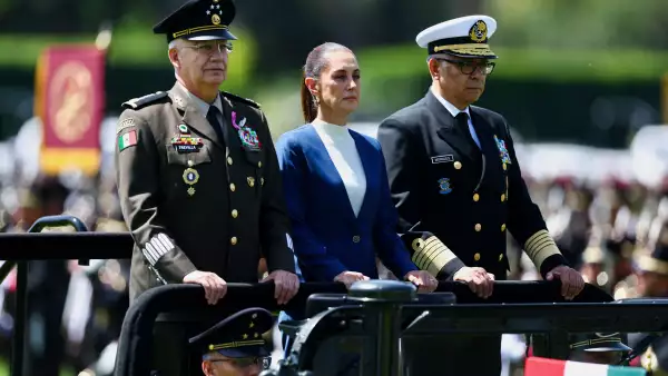 Ceremonia de Salutación de las Fuerzas Armadas a la presidenta