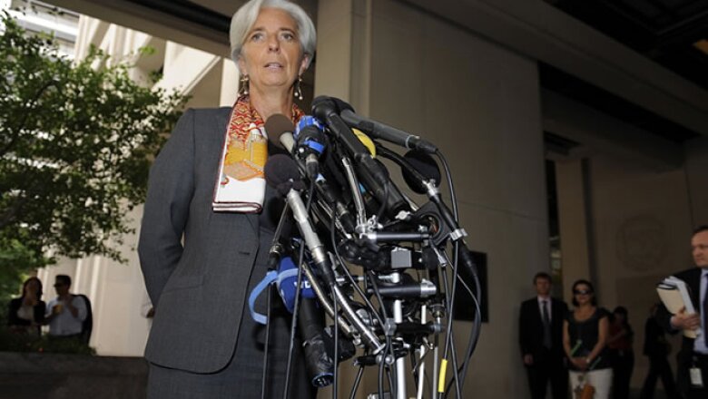 Pese a que Estados Unidos ha guardado silencio, se espera que apoye a Lagarde para preservar la antigua convención junto a Europa de que estadounidenses ocupen el segundo puesto del FMI y la presidencia del Banco Mundial.