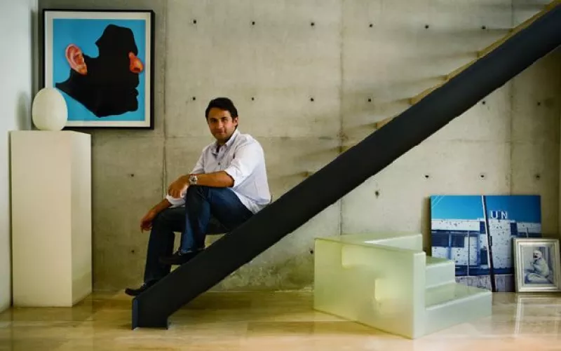 El hermano de Paulina nos recibió en su departamento de la Condesa para contarnos por qué terminó con Zélika García, su ex socia en MACO.