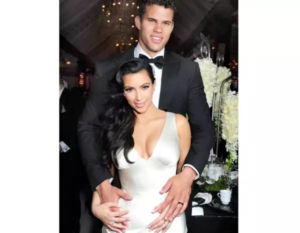 Kris le dio a Kim un anillo de compromiso valuado en 2 millones de dólares.