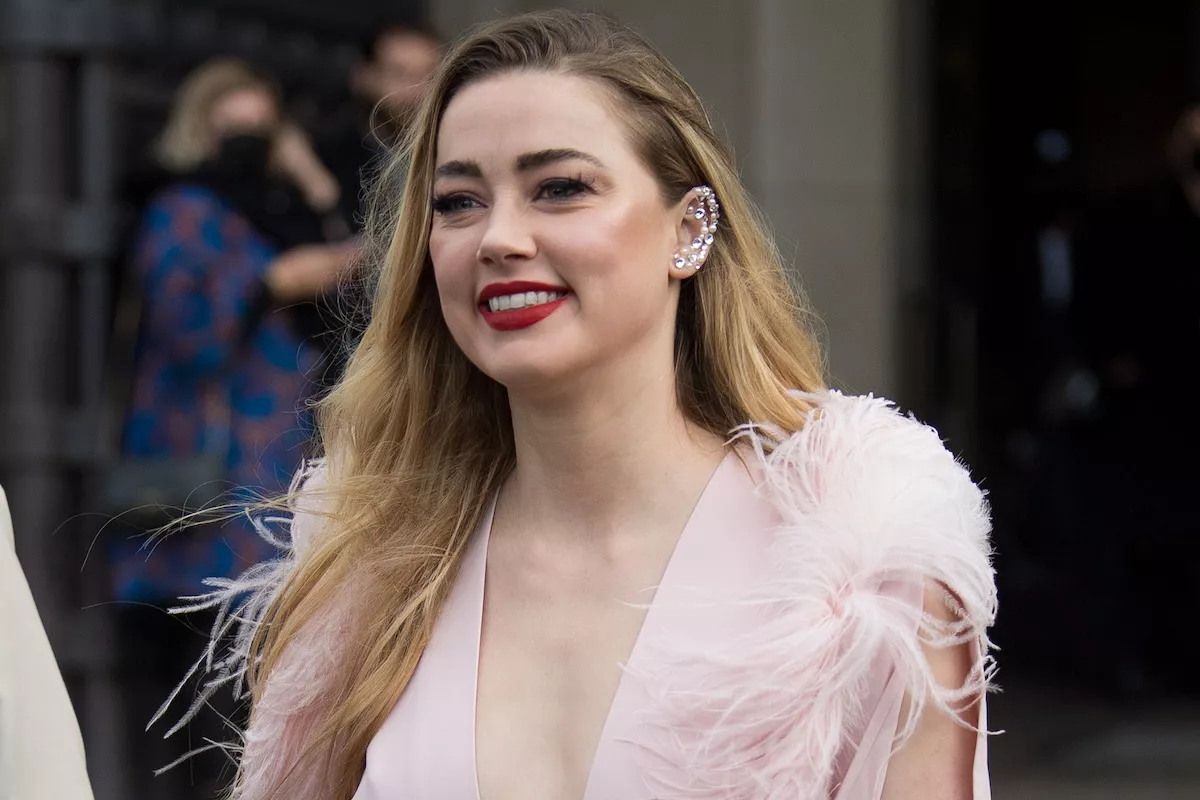 "Le Defile L'Oreal Paris 2021" : Outside Arrivals -  Paris Fashion Week - Womenswear Spring Summer 2022