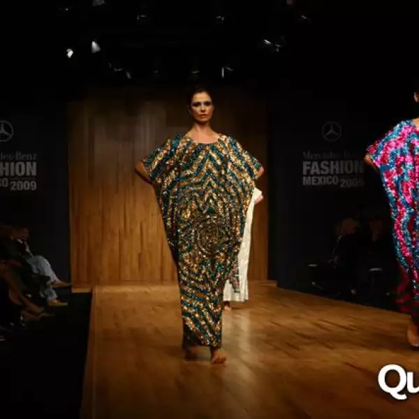 MF Pasarela Pedro Loredo