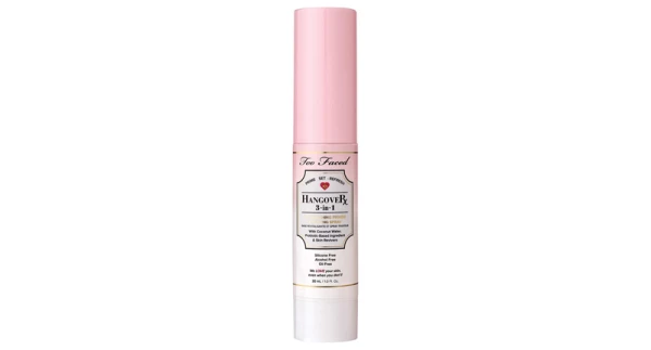 TOO FACED-TIKTOK-pecas-falsas-delineador-maquillaje-truco-base-spray fijador.jpg